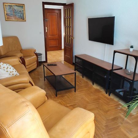 Casa Del Beso II Apartment Luarca Bagian luar foto